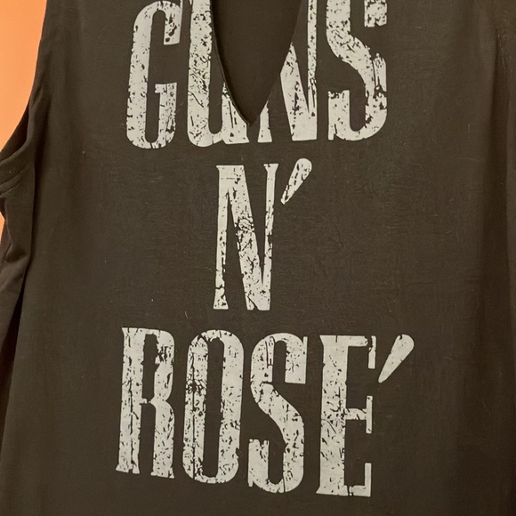 🦞Guns N Rose’ Sleeveless Tee - Picture 3 of 4
